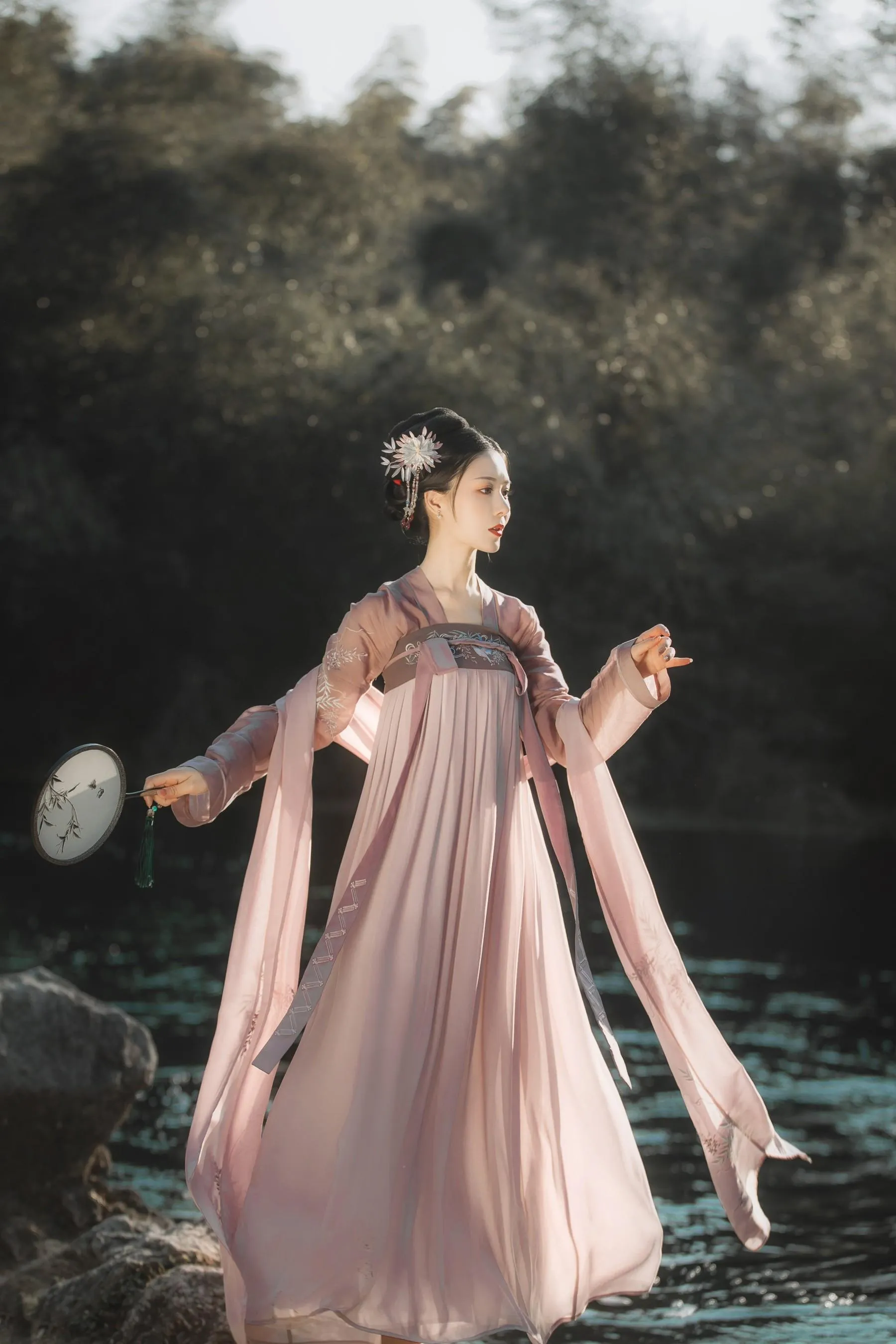 [YITUYU艺图语]2021.10.26 仙鹤 葵花花花儿 [20P]插图